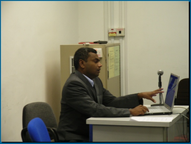 602x451 pixels (61K)